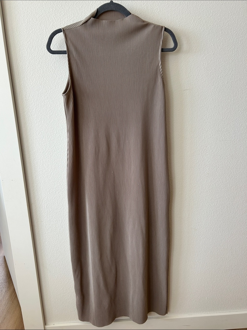 Mango Sleeveless Ribbed Midi Dress in Taupe Brown